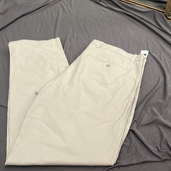 Gap slacks - Picture 1 of 4